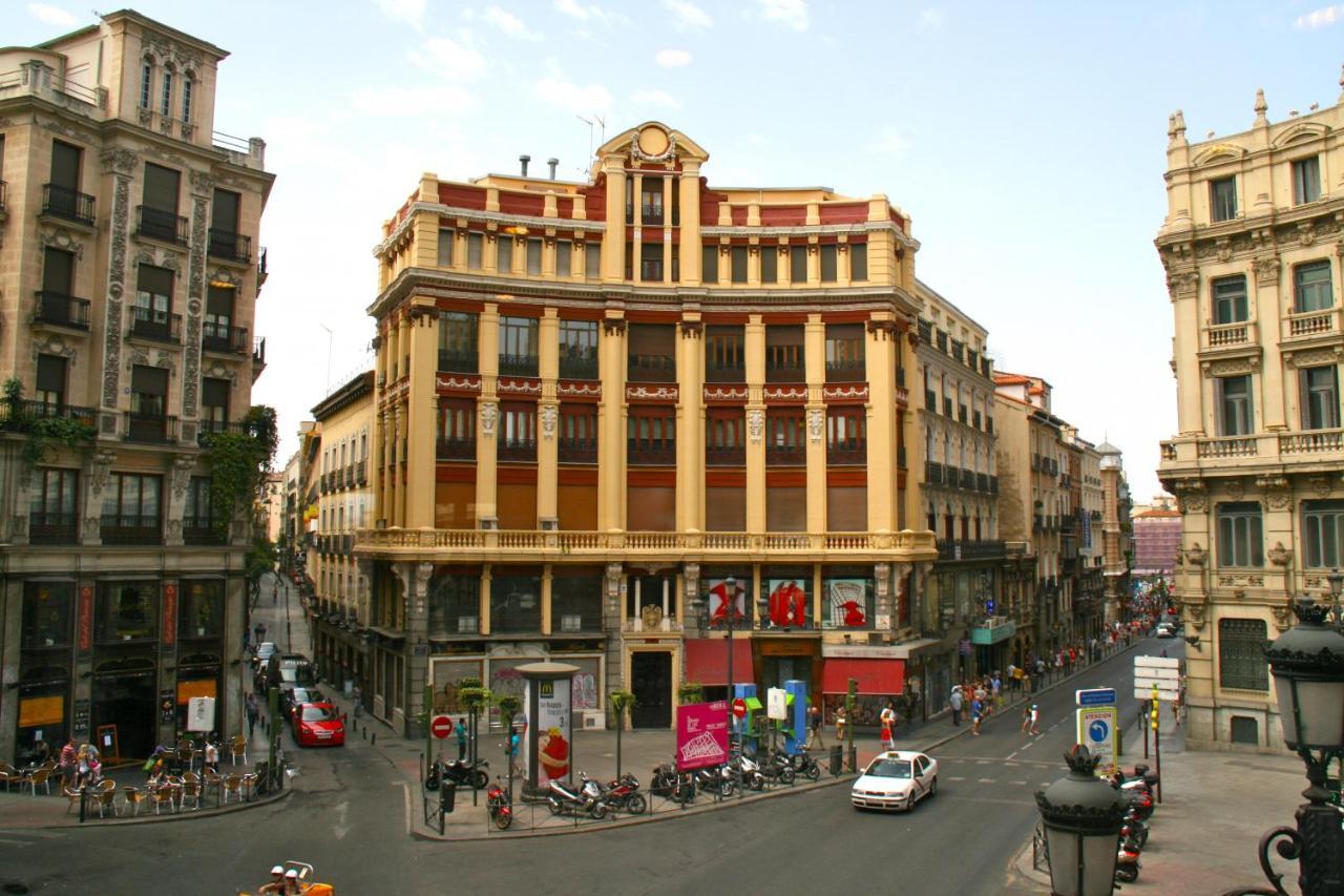 Mit House Puerta Del Sol III En Madrid Apartment Luaran gambar